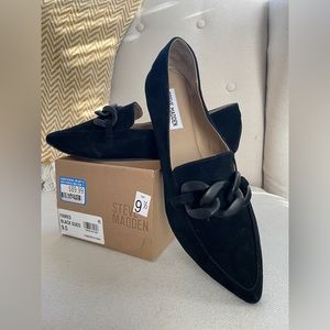 New Steve Madden suede flats